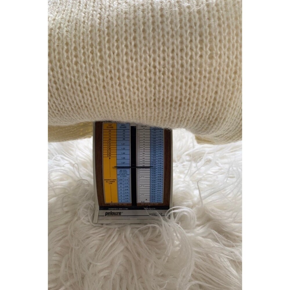 Tobi Sweater - Picture 5 of 8